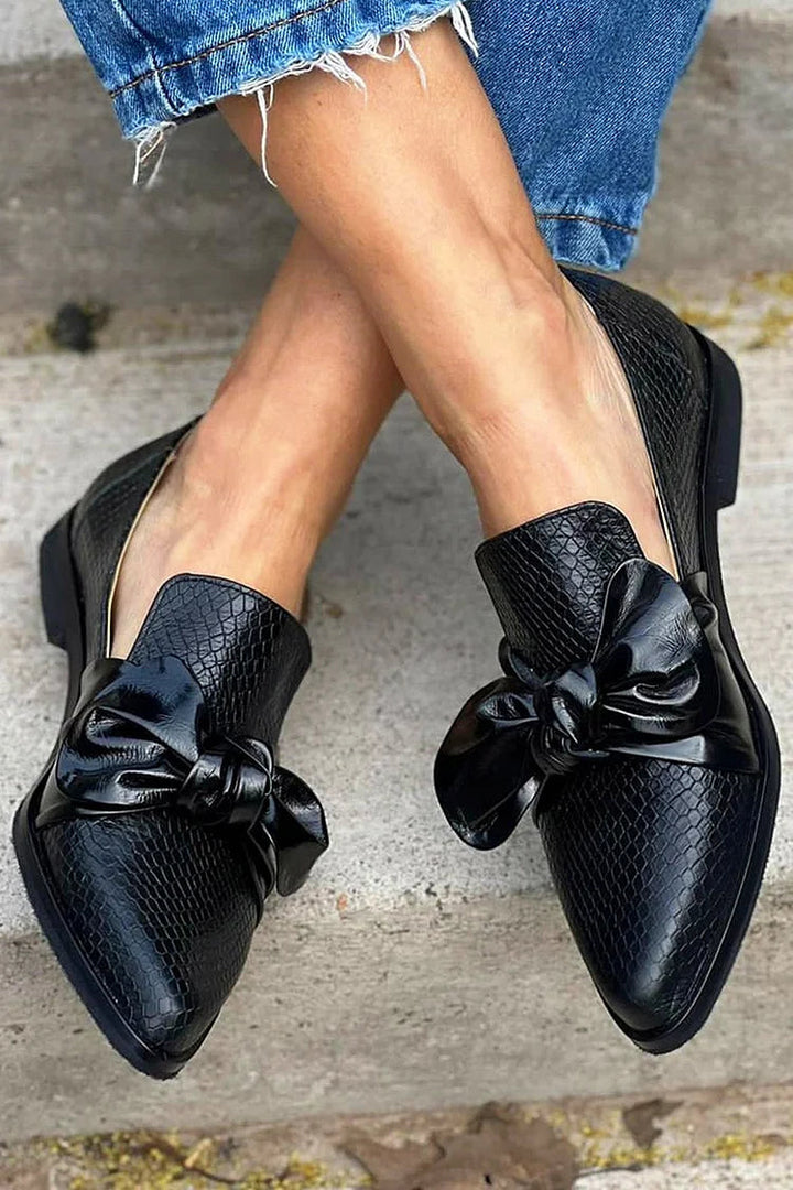 Chelsea™ | Stylish Bow-Detail Moccasins