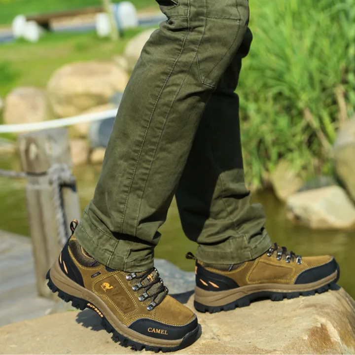 Camel Mid - Walking Shoes