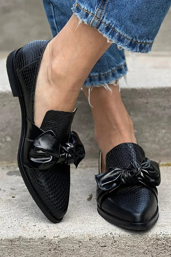 Chelsea™ | Stylish Bow-Detail Moccasins