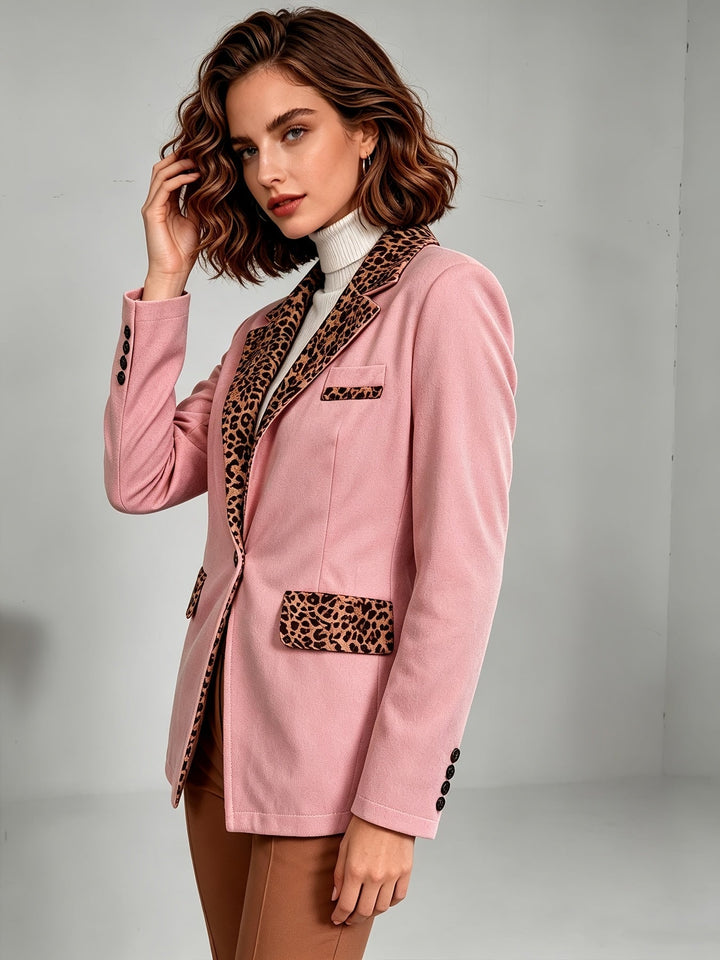 Clémentine | Fitted Velvet Blazer with Leopard Details