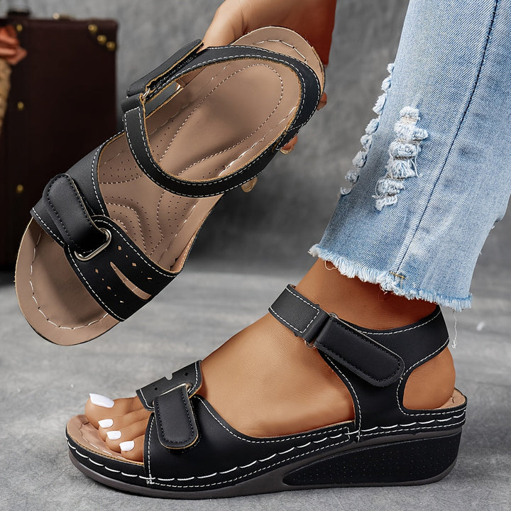 Célima™ | Fashionable Orthopaedic Sandals