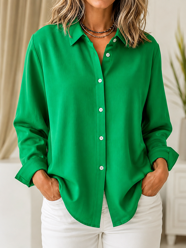 Lieve | Classic Button-Up Blouse