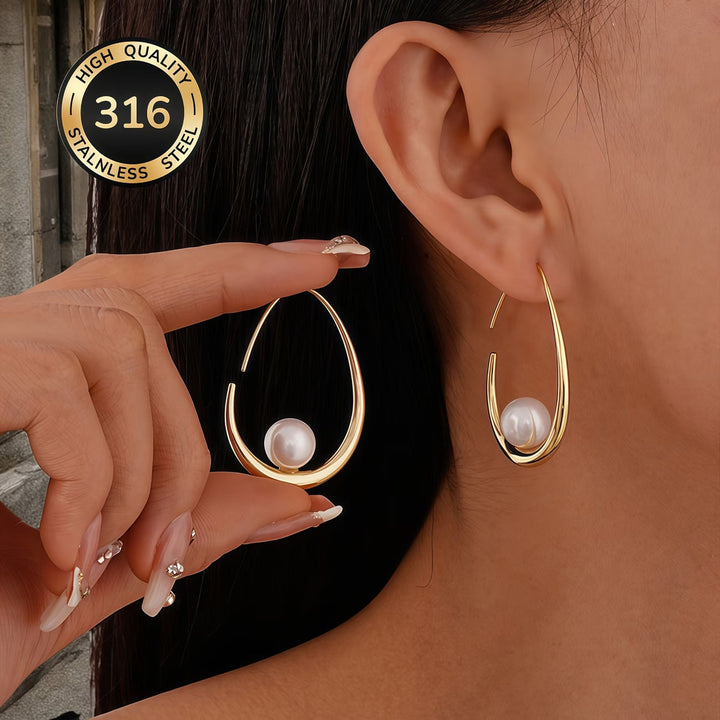 Graduated Pearl Hoop Earrings
