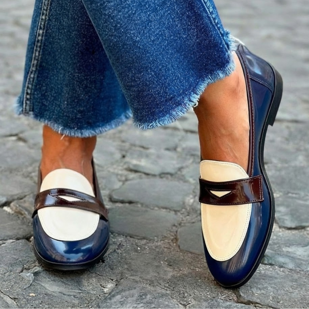Claudia™ | Moccasins with Contrast Details