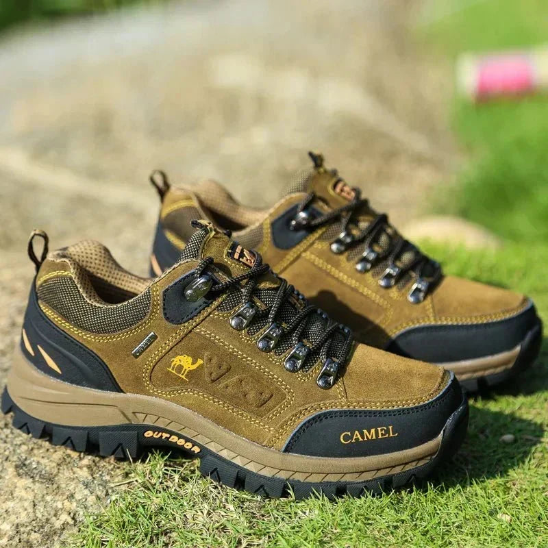 Camel Mid - Walking Shoes