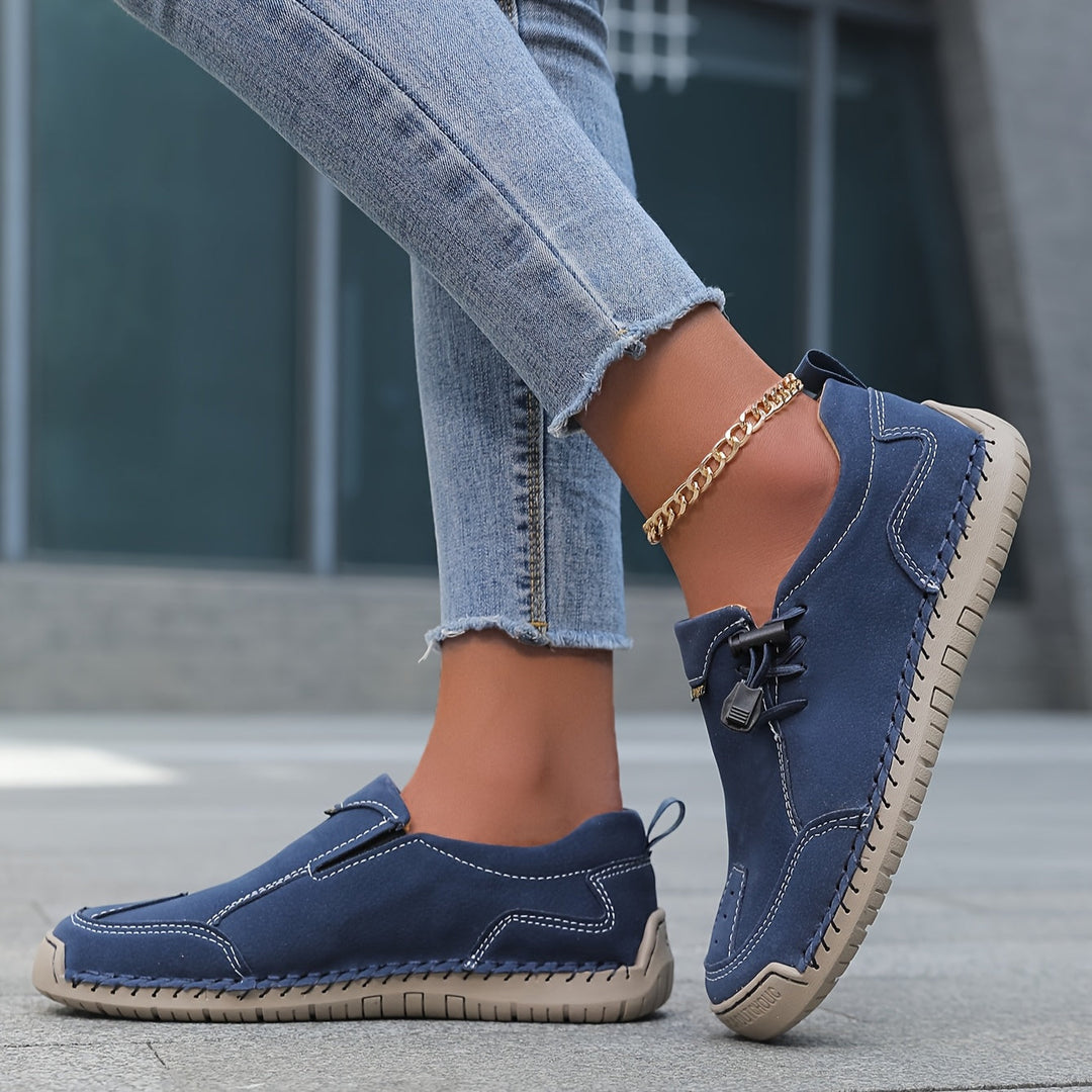 Lina – Comfort, Stability & Effortless Dressing Every Day