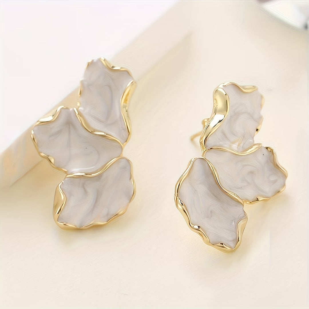 Petal-Shaped Pearl Earrings