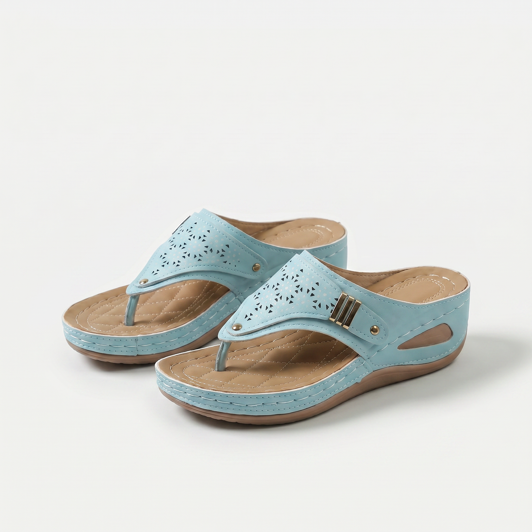 Élodie - Women's Wedge Toe-Post Sandal