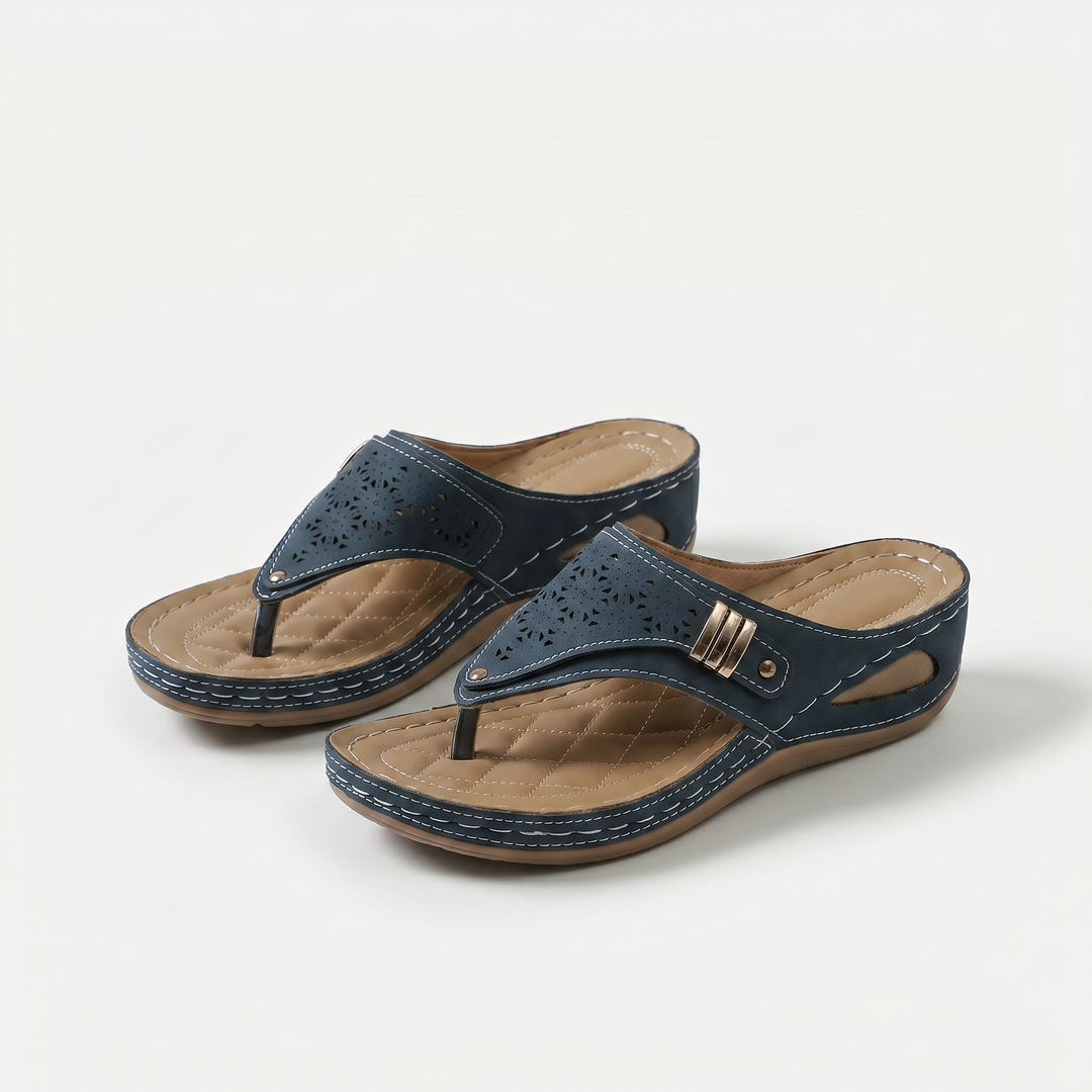 Élodie - Women's Wedge Toe-Post Sandal