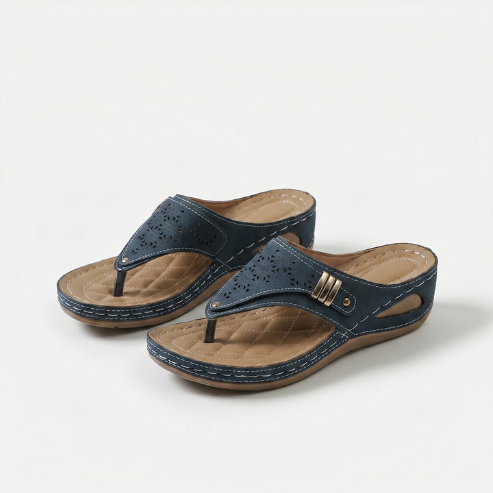 Élodie - Women's Wedge Toe-Post Sandal