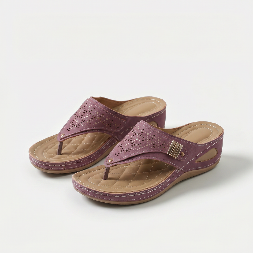 Élodie - Women's Wedge Toe-Post Sandal