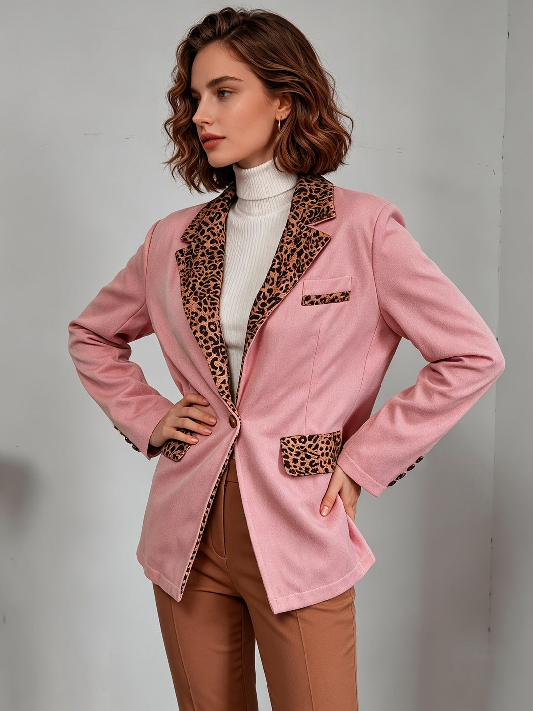 Clémentine | Fitted Velvet Blazer with Leopard Details