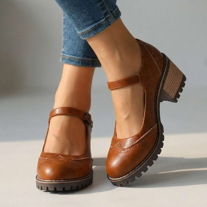 DELACROIX | Isabelle T-Strap Heels