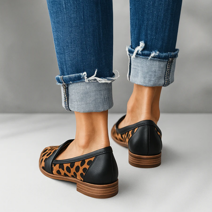 DELACROIX | Christine Soft Pointed Ballerinas